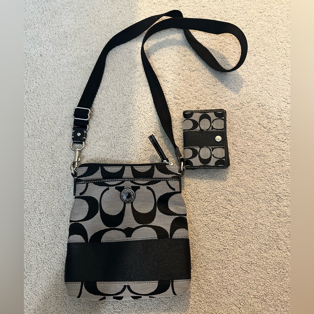 COACH awesome condition crossbody with matching wallet.